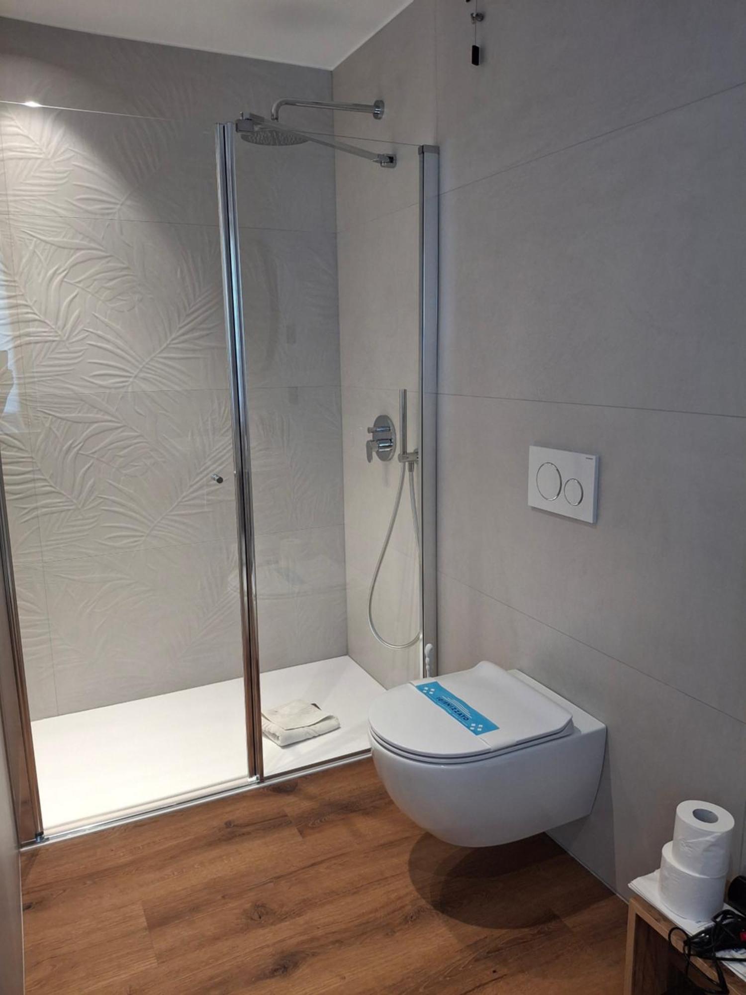Hotel Dolomiti Saone Tione di Trento Ngoại thất bức ảnh